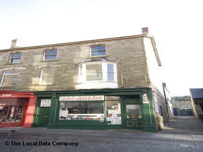 C F Hills Gents Hairdresser In Bridgend