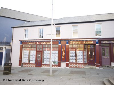 Gareth L Edwards In Bridgend