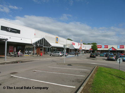 Midway Retail Park