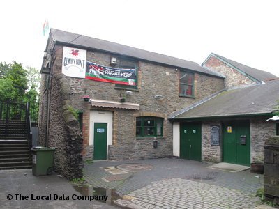 Clwb - Y - Bont