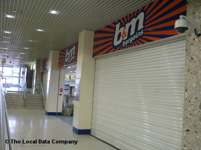 B&M